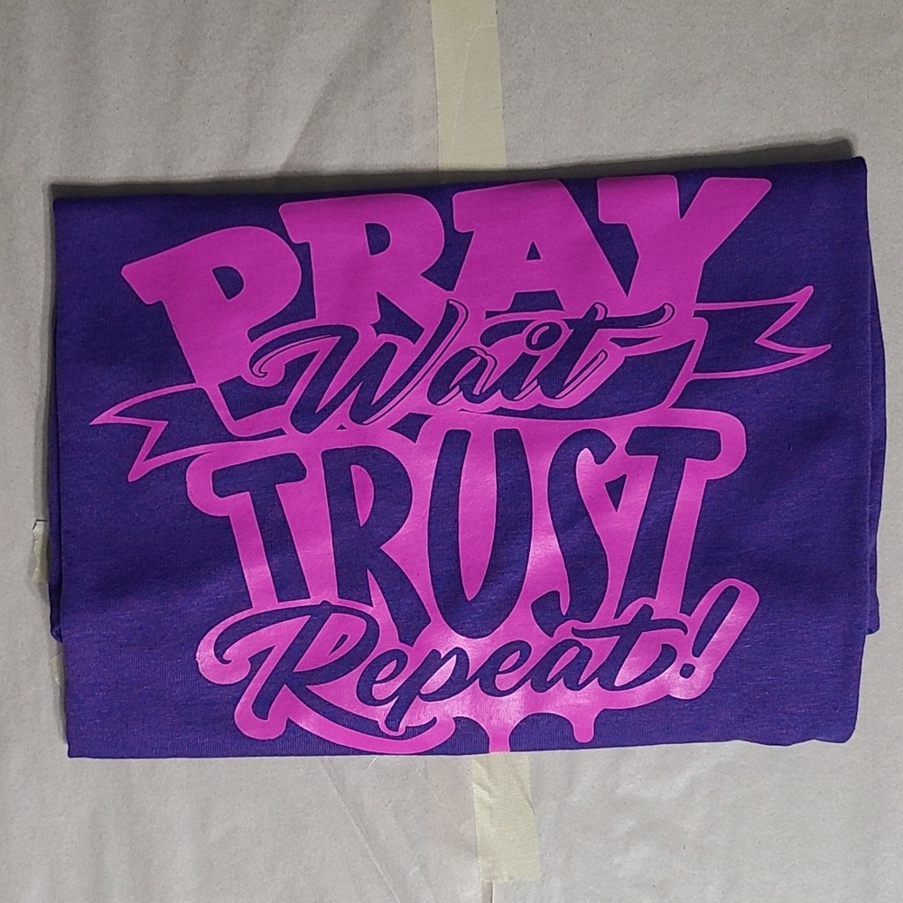Gildan XL Purple Pray Wait Trust Repeat Tee